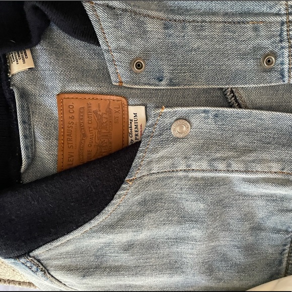 Levi’s Hybrid Denim Jacket - Picture 4 of 7